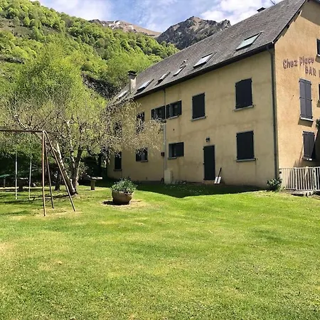 Chez Place A Estaing *