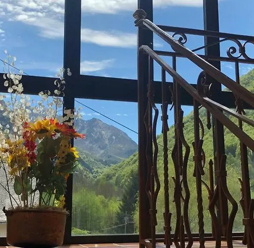 Apartment Chez Place A Estaing *